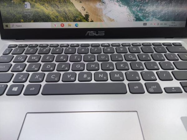 Ноутбук ASUS X415