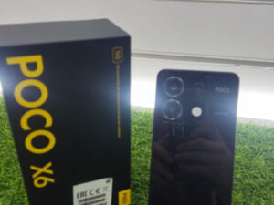 Poco X6 5G (256 ГБ. Черный)